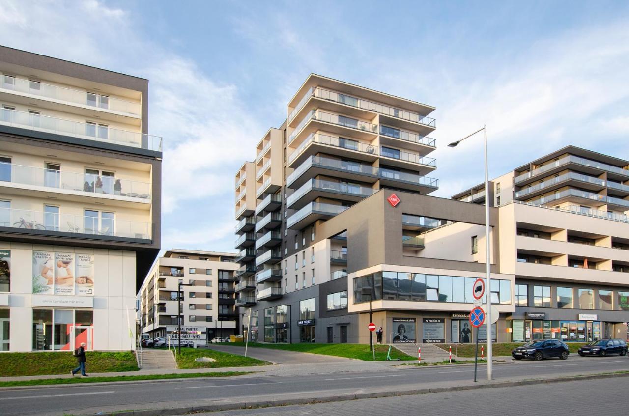Sky Home- Rose Apartament -Manufaktura, Bezplatny Parking, Klima, Dostep Na Kod Лодзь Екстер'єр фото